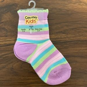 $1 Country Kids Lilac Funky Stripe Socks 5-6